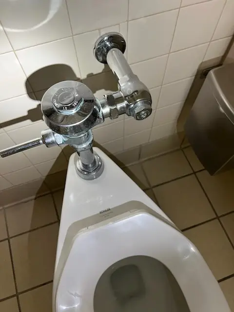 Fixture installation and repair for Repiping in Pico-Robertson