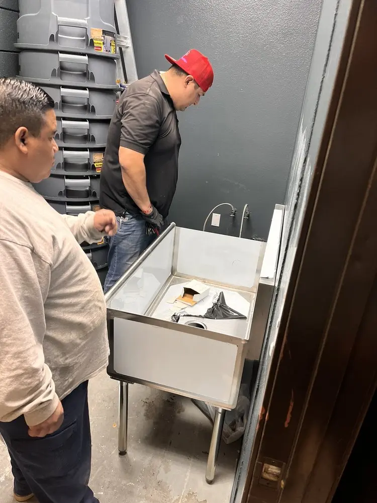 Commercial plumbing and sink installation in Pico-Robertson